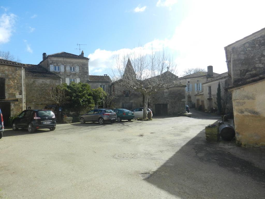 La Maison Des Cornieres Fourcès Buitenkant foto