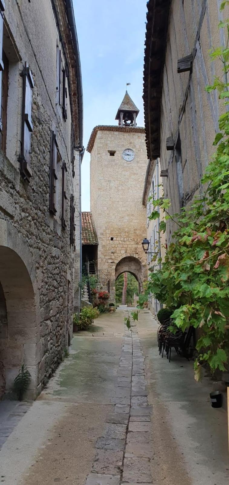 La Maison Des Cornieres Fourcès Buitenkant foto