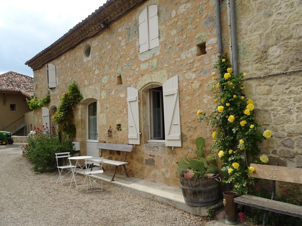 La Maison Des Cornieres Fourcès Buitenkant foto